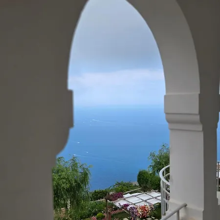 בית נופש Blue Sunset